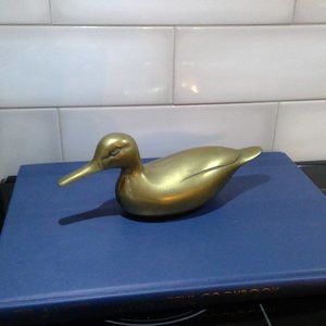 Smooth finish, Minimalist Vintage Brass Duck